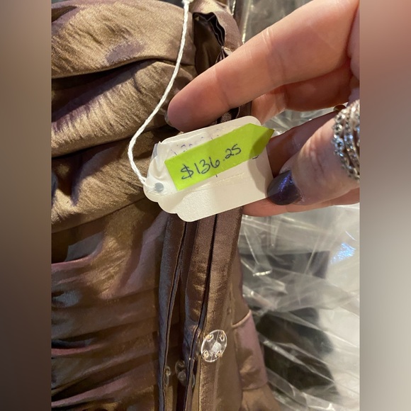 Impression Bridal bronze taffeta - Picture 2 of 3